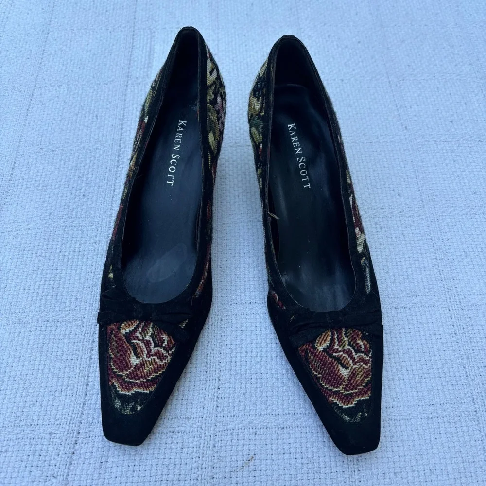Women's 6 Vintage Karen Scott Black Tapestry Floral Square Toe Kitten Heels
